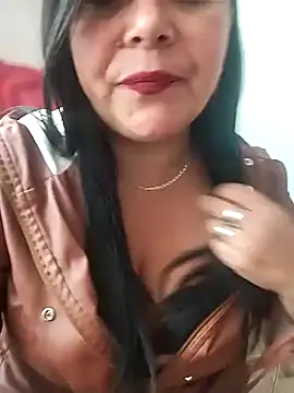 sara pineros online show from 22, 1, 2025