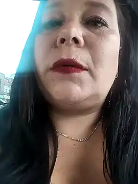 sara pineros online show from 8, 2, 2025