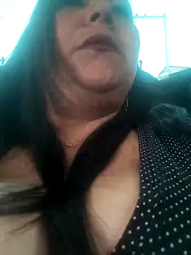 sara pineros online show from 18, 2, 2025