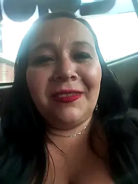 sara pineros online show from 20, 3, 2025