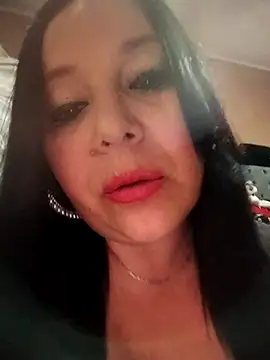sara pineros online show from 2, 10, 2025
