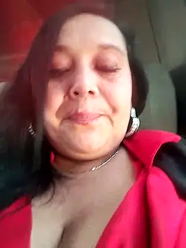 sara pineros online show from 17, 9, 2025