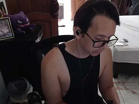Snapshot of Pit_xxz chatting on 21, 10, 2025 Pit xxz online show from 21, 10, 2025
