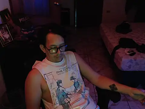 Snapshot of Pit_xxz chatting on 19, 9, 2025 Pit xxz online show from 19, 9, 2025