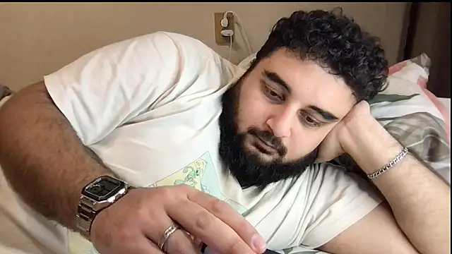 Snapshot of teddy_alan chatting on 23, 10, 2025 teddy alan online show from 23, 10, 2025