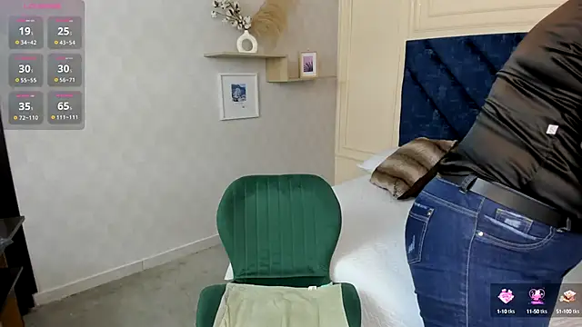 Charlotte Mayer online show from 15, 10, 2025