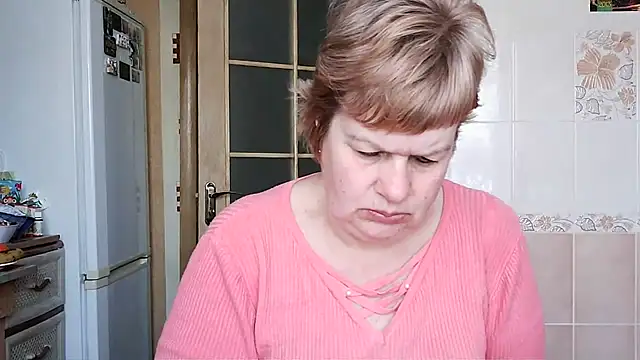 Ettie Tonia online show from 5, 3, 2025