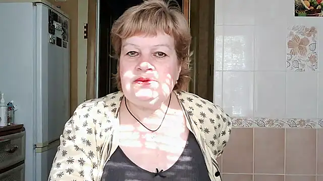 Ettie Tonia online show from 12, 3, 2025
