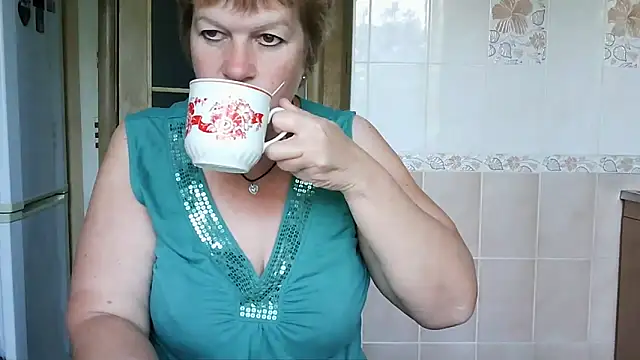 Ettie Tonia online show from 25, 9, 2025