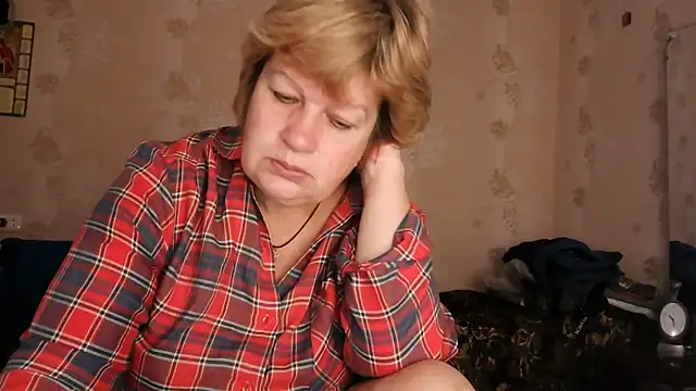 Ettie Tonia online show from 12, 11, 2025