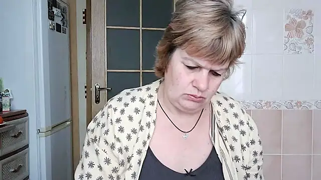 Ettie Tonia online show from 15, 2, 2025