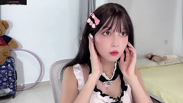 Snapshot of AnAn-520 chatting on 9, 10, 2025 AnAn-520 online show from 9, 10, 2025