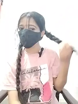 Snapshot of Cute-Ridhima chatting on 22, 6, 2026 Cute-Ridhima online show from 22, 6, 2026