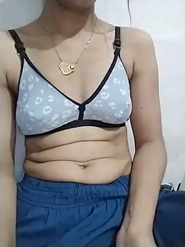 Snapshot of Cute-Ridhima chatting on 8, 6, 2026 Cute-Ridhima online show from 8, 6, 2026