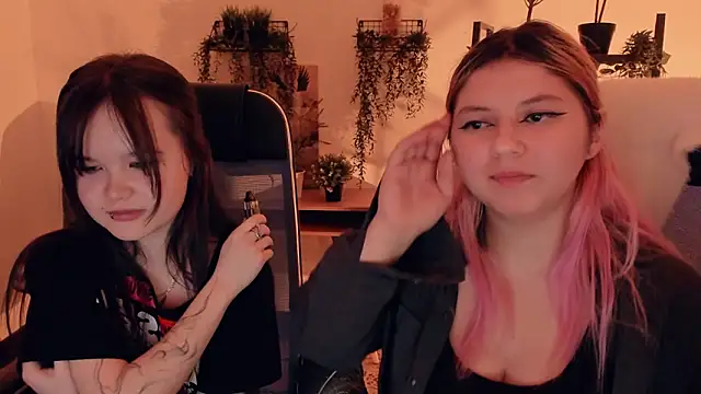 Elainebeness online show from 13, 3, 2026