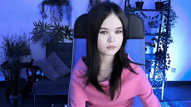 Elainebeness online show from 24, 11, 2025