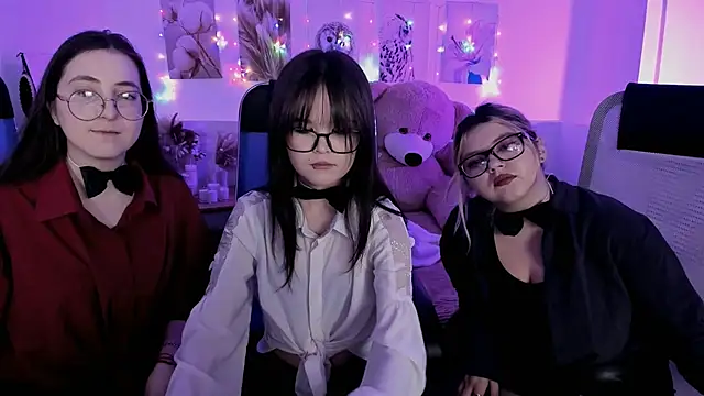 Elainebeness online show from 1, 3, 2026