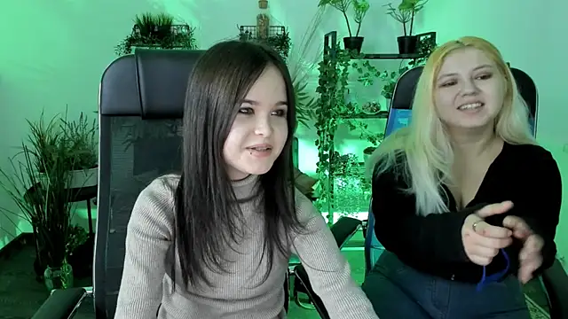 Elainebeness online show from 21, 11, 2025