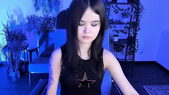 Elainebeness online show from 2, 12, 2025