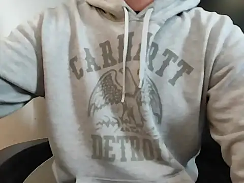 Snapshot of jayb0y61 chatting on 5, 10, 2025 jayb0y61 online show from 5, 10, 2025