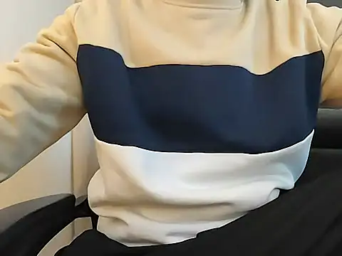 Snapshot of jayb0y61 chatting on 14, 2, 2025 jayb0y61 online show from 14, 2, 2025