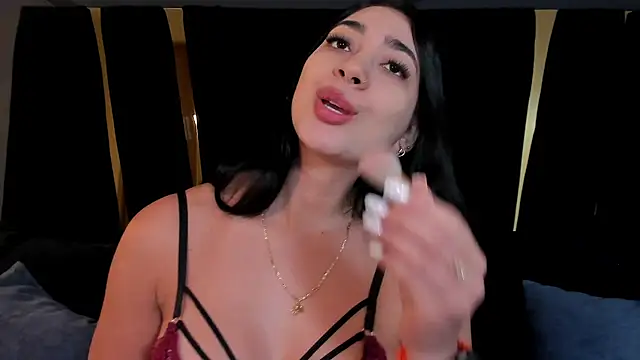 Snapshot of julieta_jewel chatting on 2, 12, 2025 julieta jewel online show from 2, 12, 2025