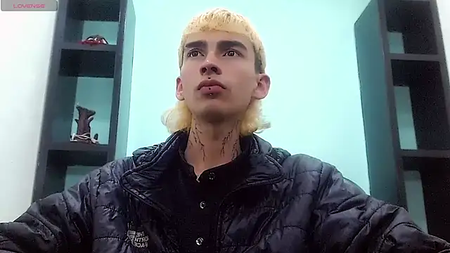 ttimy x boy online show from 11, 4, 2026