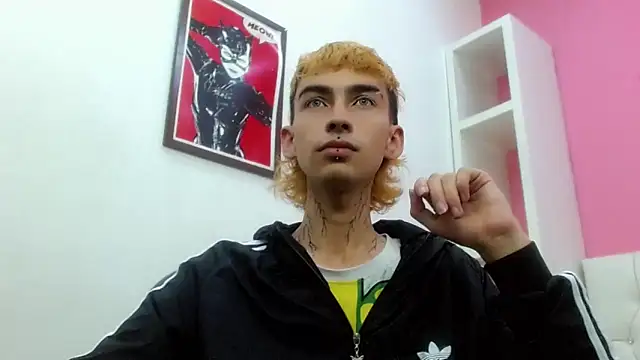 ttimy x boy online show from 4, 3, 2026