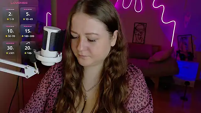 LizzyShine online show from 28, 10, 2025