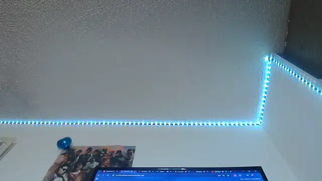 lorenitha 20 online show from 8, 10, 2025