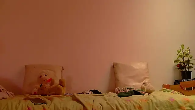 Miss oliviaa online show from 27, 2, 2025
