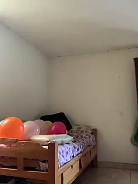 Miss oliviaa online show from 19, 12, 2025