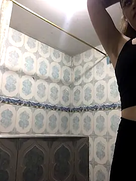 Miss oliviaa online show from 2, 10, 2025
