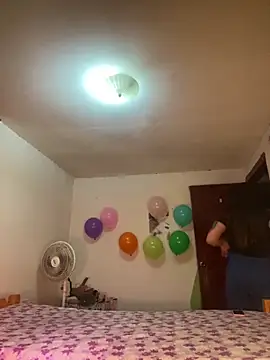 Miss oliviaa online show from 16, 3, 2026