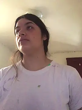 Miss oliviaa online show from 6, 10, 2025