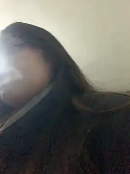 Miss oliviaa online show from 15, 9, 2025
