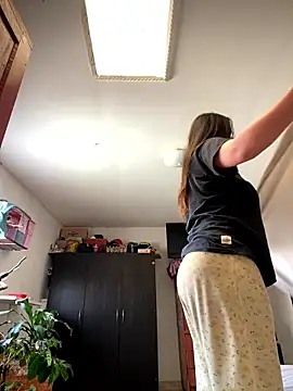 Miss oliviaa online show from 9, 1, 2026