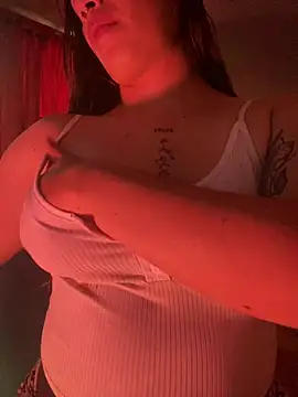 Miss oliviaa online show from 17, 4, 2026