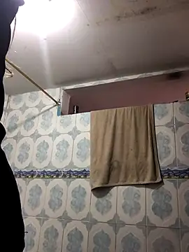 Miss oliviaa online show from 27, 11, 2025