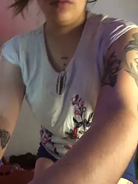 Miss oliviaa online show from 30, 10, 2025