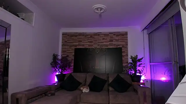 Snapshot of emilyfitness chatting on 31, 10, 2025 emilyfitness online show from 31, 10, 2025