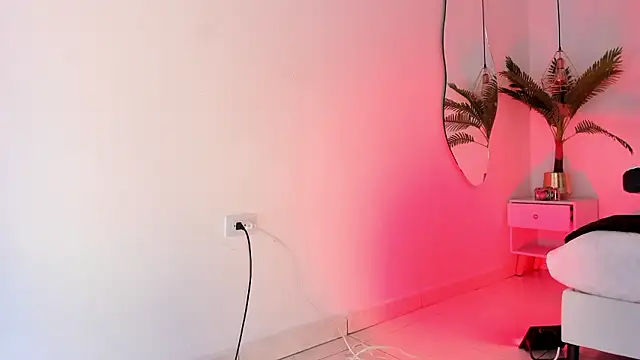 Brittany cute18 online show from 16, 2, 2026