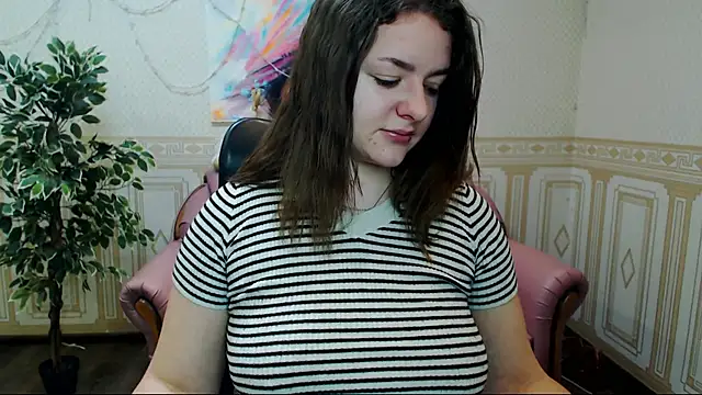Helen Elliot online show from 4, 2, 2025