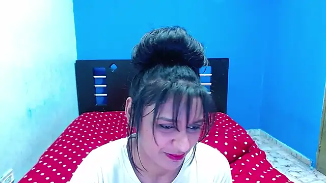 Juicy pamela5 online show from 14, 2, 2025