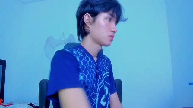 Snapshot of Johhan__Lee chatting on 29, 12, 2024 Johhan Lee online show from 29, 12, 2024