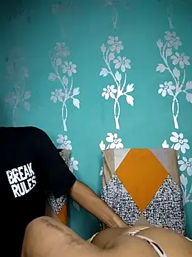 Snapshot of bigtitsqueen chatting on 22, 3, 2026 bigtitsqueen online show from 22, 3, 2026