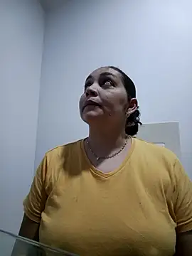 MirandaSoto online show from 19, 4, 2026