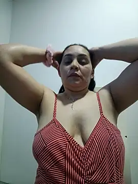 MirandaSoto online show from 14, 1, 2026