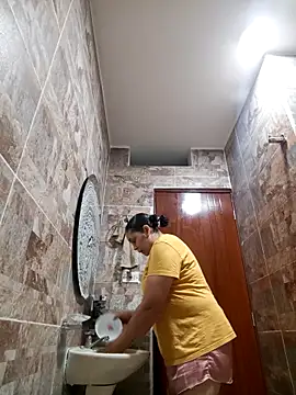 MirandaSoto online show from 19, 4, 2026