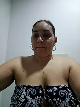 MirandaSoto online show from 8, 10, 2025